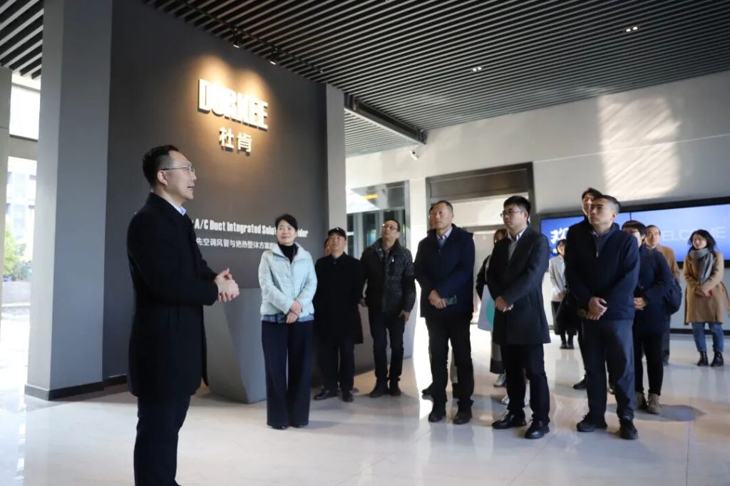 亿万先生MR集团金海丰先生做解说